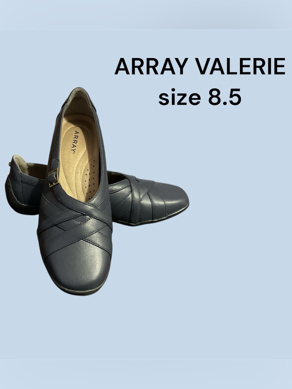 NIB WOMENS ARRAY VALERIE FLATS SIZE 8.5 GREAT GIFT